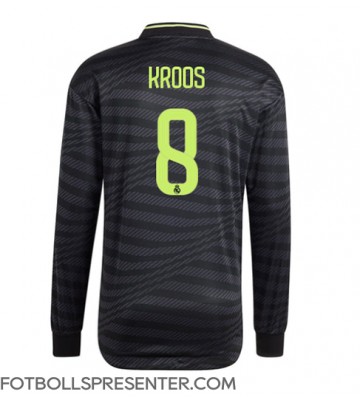 Real Madrid Toni Kroos #8 Tredje Matchtröja 2022-23 Långärmad